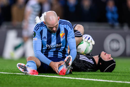 Marcus Danielson of Djurgården is in pain
