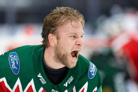 Frölundas Christian Folin reagerar