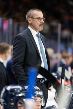 HV71s tränare Tommy Samuelsson