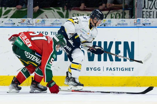 Frölundas Mats Rosseli Olsen och HV71s Herman Hansson