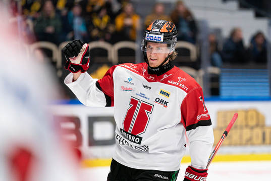Örebros Marcus Hardegård jublar