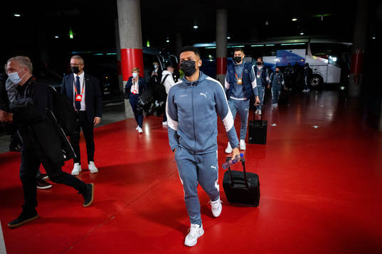 Romain Gall arrives to the stadium