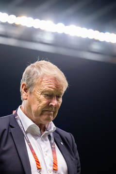 Head coach Åge Hareide of Malmö
