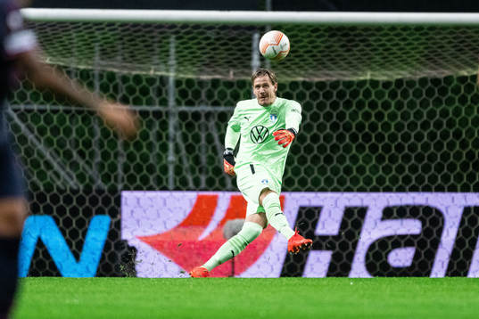 Goalkeeper Johan Dahlin of Malmö FF