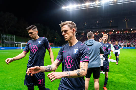Dennis Hadžikadunic and Søren Rieks of Malmö FF
