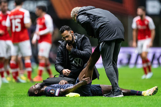 Mohammed Buya Turay of Malmö FF in pain