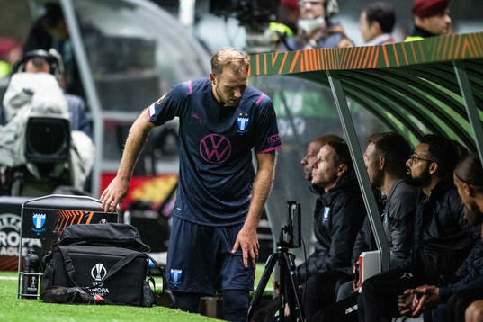 Ola Toivonen of Malmö FF is substituted off