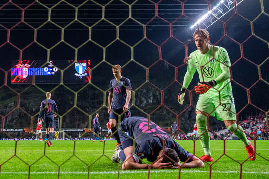 Matěj Chalus, Felix Beijmo and goalkeeper Johan Dahlin of