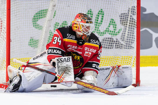 Luleås målvakt Joel Lassinantti deppar