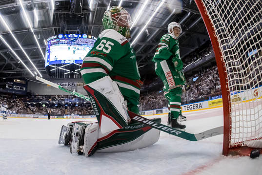 Rögles målvakt Christoffer Rifalk deppar