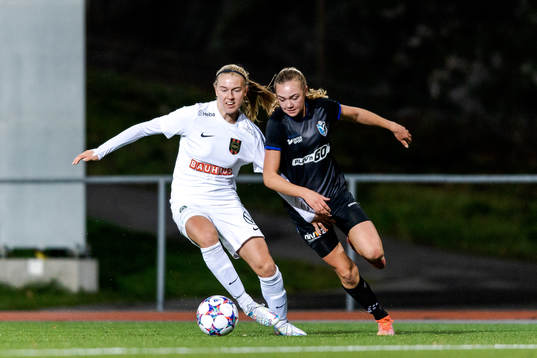 Brommapojkarnas Thea Öhman och Växjös Ebba Cronholm