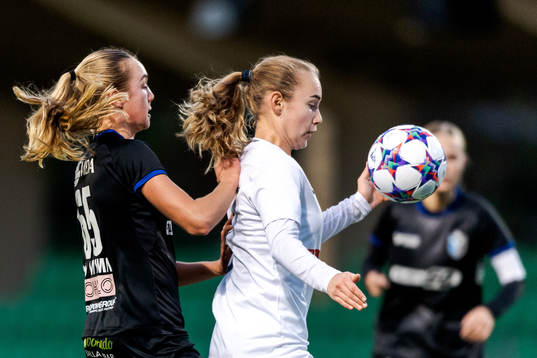 Växjös Ebba Cronholm och Brommapojkarnas Smilla Lönn
