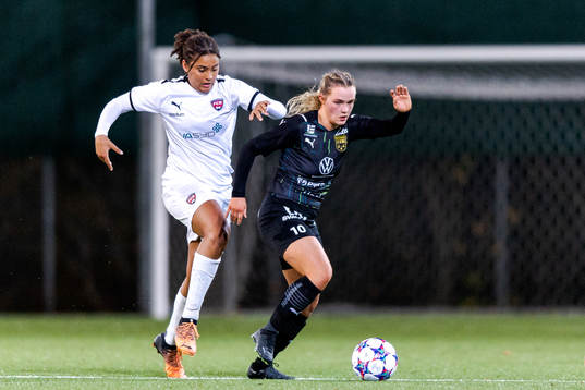 FC Rosengårds Jo-Anne Agbor Tataw Cronquist och Umeås