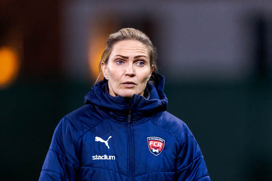 FC Rosengårds huvudtränare Heidi Kackur deppar