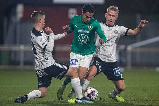 Jönköpings Södras Omar Natami mot Örebros Samuel Dahl