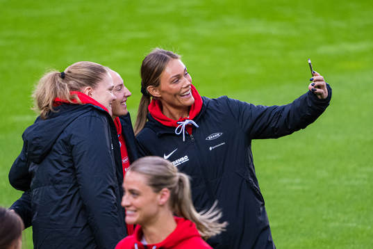 Signe Gaupset, Marit Bratberg Lund and Ingrid Østervold