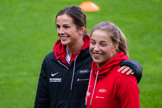 Tuva Hansen and Rikke Bogetveit Nygard of Brann
