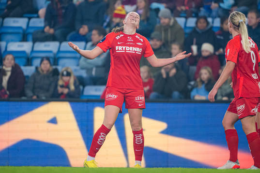 Signe Gaupset of Brann celebrates