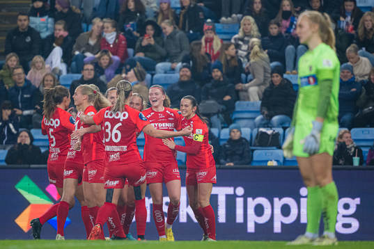 Signe Gaupset of Brann celebrates