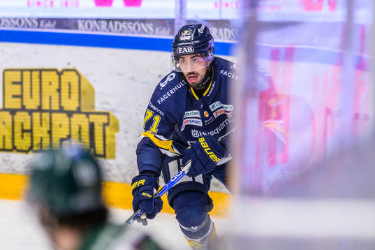 HV71s Tyler Vesel