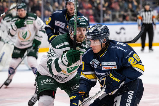 Färjestads Marcus Westfält och HV71s André Petersson
