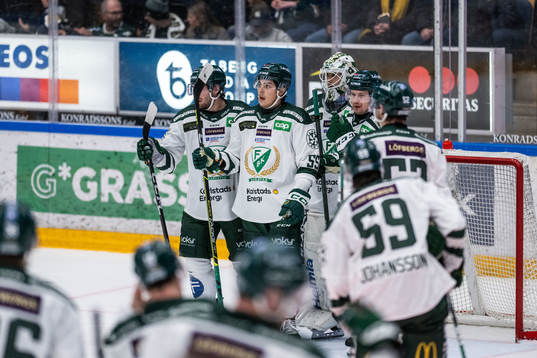 Färjestads spelare jublar