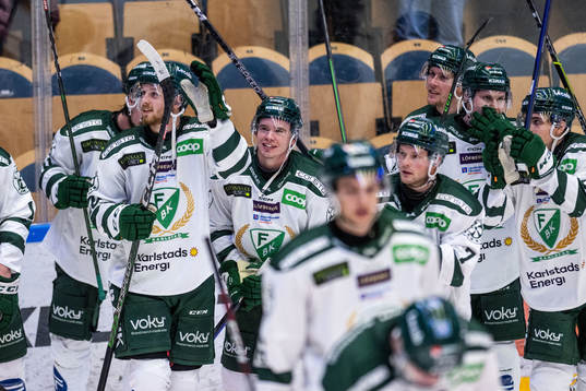 Färjestads spelare jublar