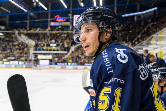 HV71s Andy Miele
