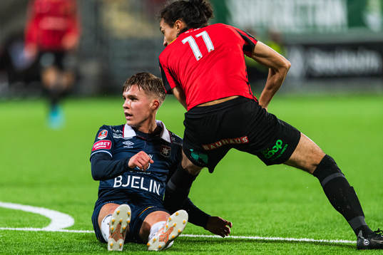 Örgrytes Isak Dahlqvist och Brommapojkarnas Monir Jelassi