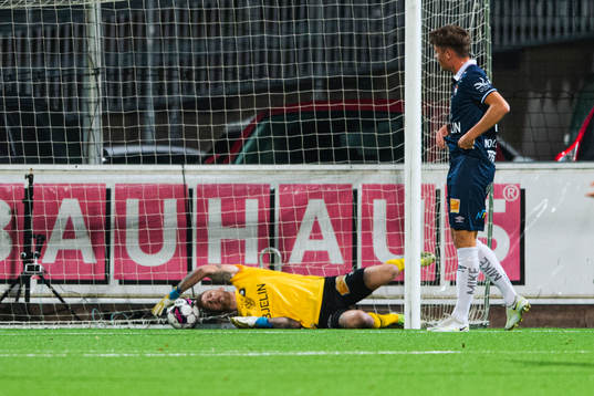 Örgrytes målvakt Robin Wallinder