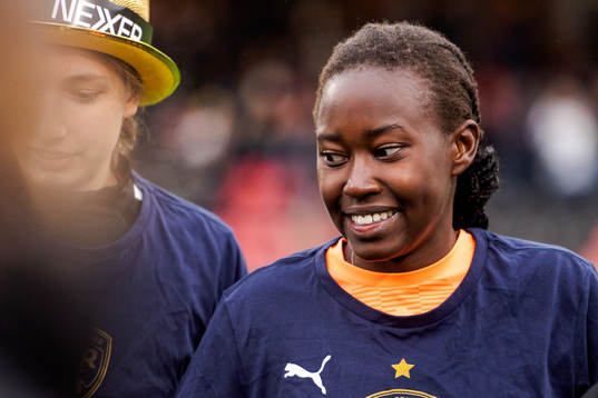 FC Rosengårds målvakt Angel Mukasa jublar