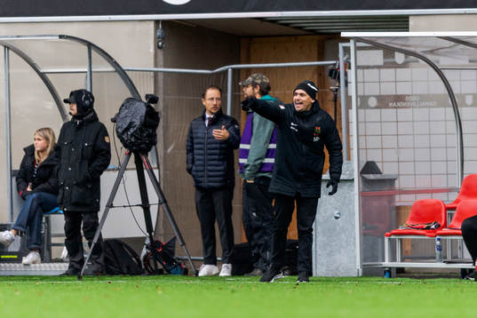 Brommapojkarnas tränare Marcelo Fernandez