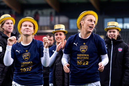 FC Rosengårds Sofie Bruun Bredgaard och Mimmi Larsson