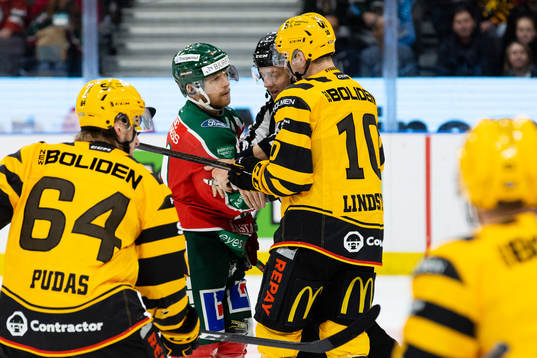 Frölundas Ryan Lasch och Skellefteås Joakim Lindström