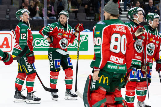 Frölundas Max Friberg och Jacob Nilsson deppar