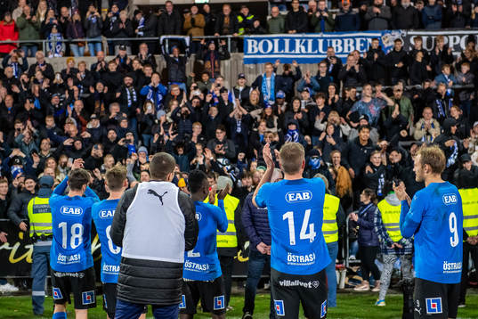 Halmstads spelarna jublar