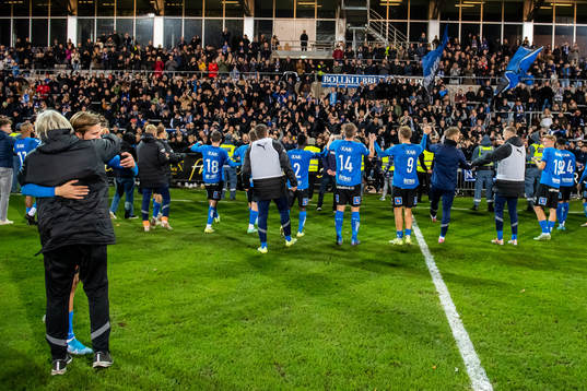 Halmstads spelarna jublar