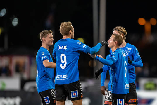 Halmstads spelarna jublar
