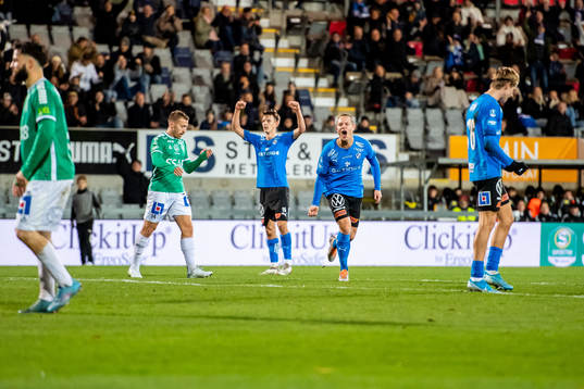 Halmstads Joel Allansson jublar