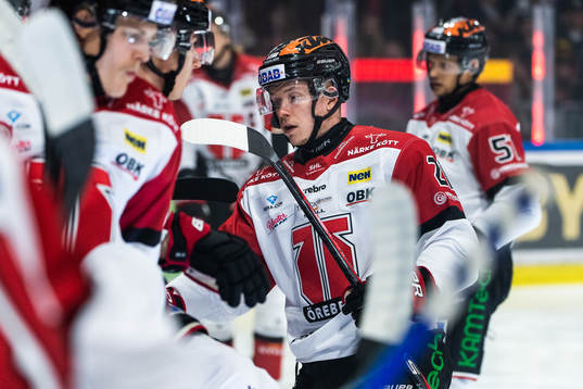 Örebros Linus Öberg deppar