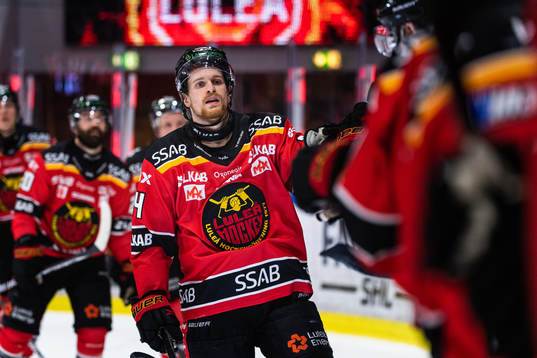 Luleås Brendan Shinnimin jublar