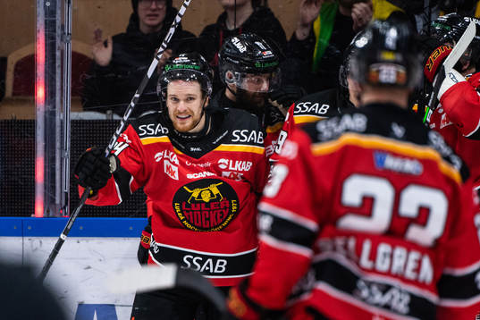 Luleås Brendan Shinnimin jublar