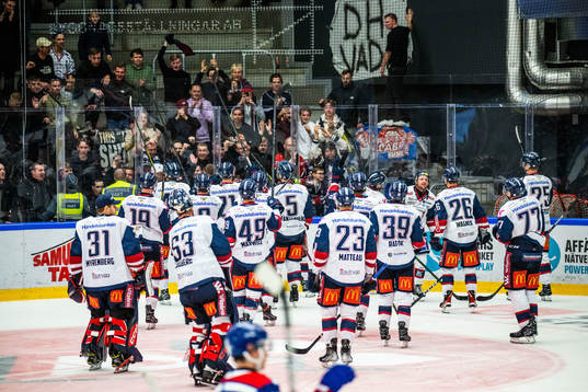 Linköpings spelare jublar