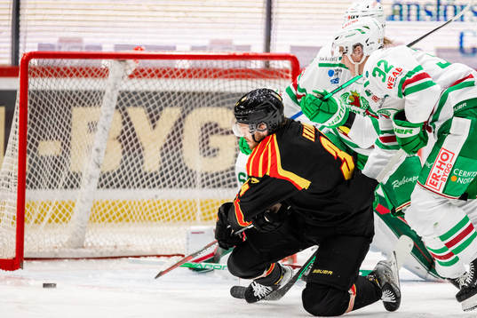 Brynäs Oscar Eklind gör 1-1