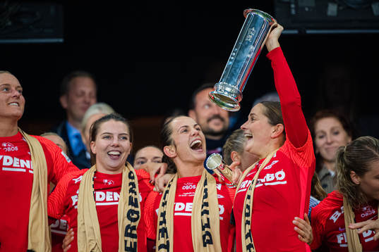 Cecilie Redisch Kvamme, Tuva Hansen and Ingrid Ryland of