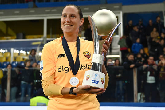 Emma Lind of Roma celebrate