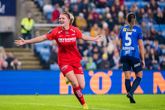 Signe Gaupset of Brann celebrates