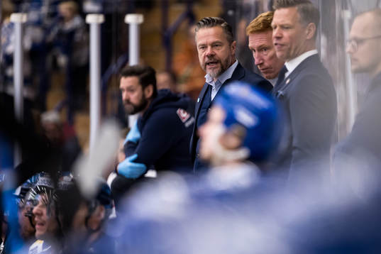 Växjös assisterande tränare Fredrik Hellgren