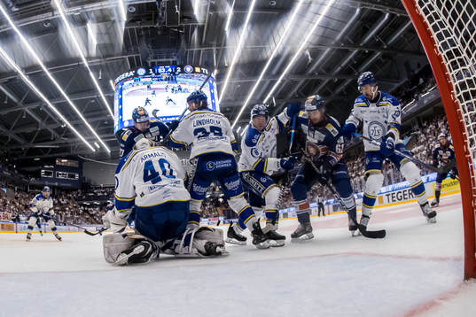 Leksands målvakt Mantas Armalis och Leksands Matt Caito