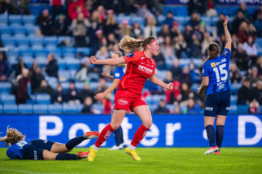 Signe Gaupset of Brann celebrates